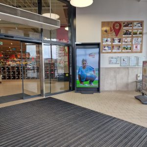 Reteaua-Digitala-Indoor-DOOH-KAUFLAND-Drumul-Binelui-5