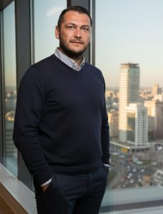 Bogdan Steriopol – ”Conflictele înghețate și migrarea masivă: Provocările regiunilor care amenință stabilitatea globală!”